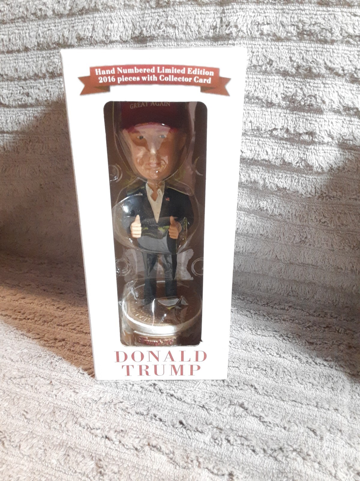 2016 Limited Edition 45th President DONALD TRUMP Bobblehead #1907 w CARD RARE!