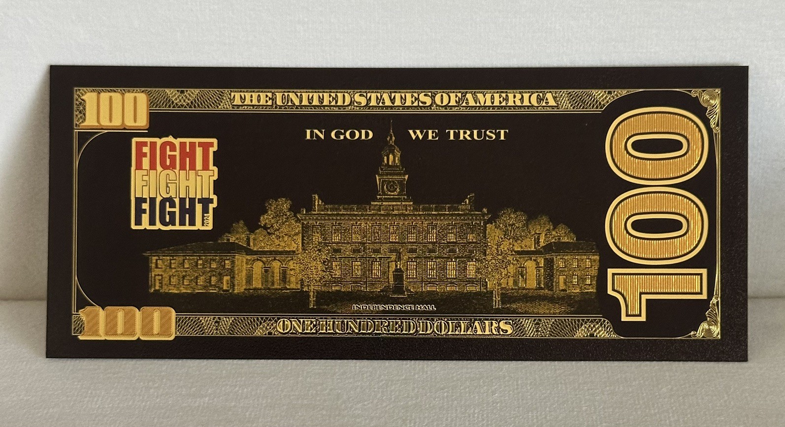 Donald J. Trump $100 Gold Foil Commemorative 2024 Banknote “I’m Back” – FIGHT!