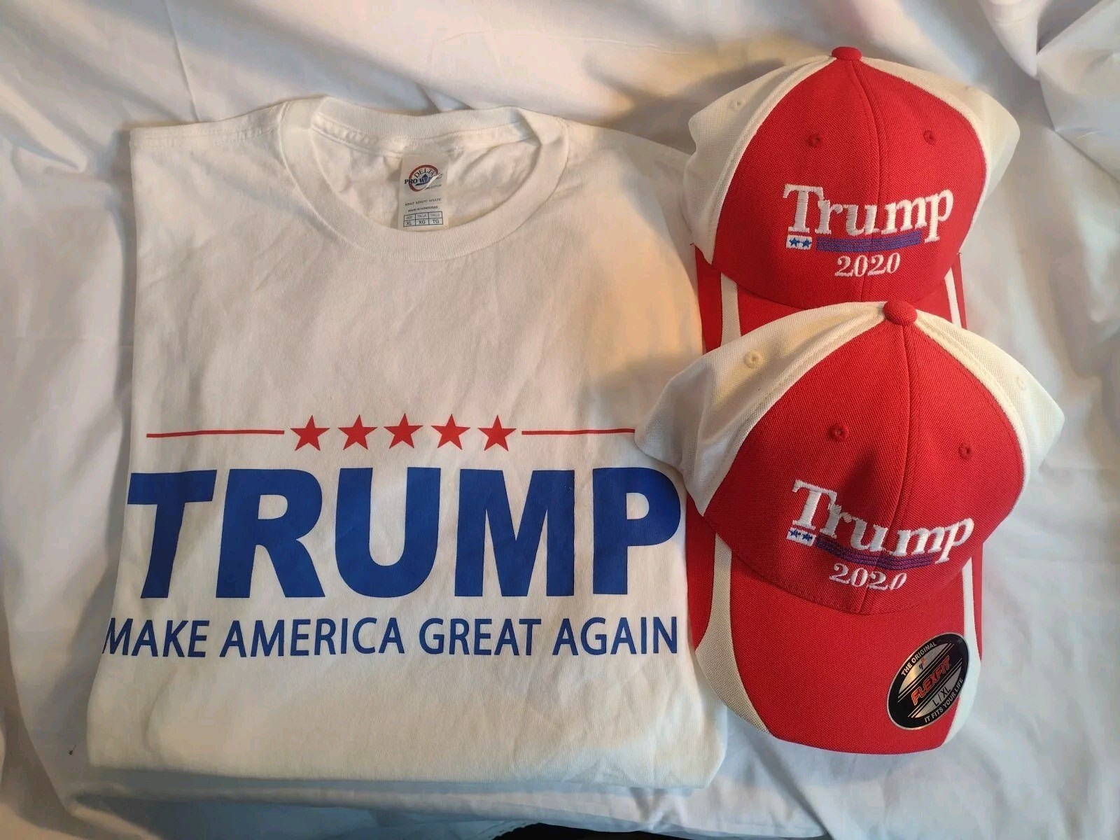 3NEW Trump 2020 items: 2 Trump Hats+Original MAGA XLTee PLUS 2019 RNC Calendar