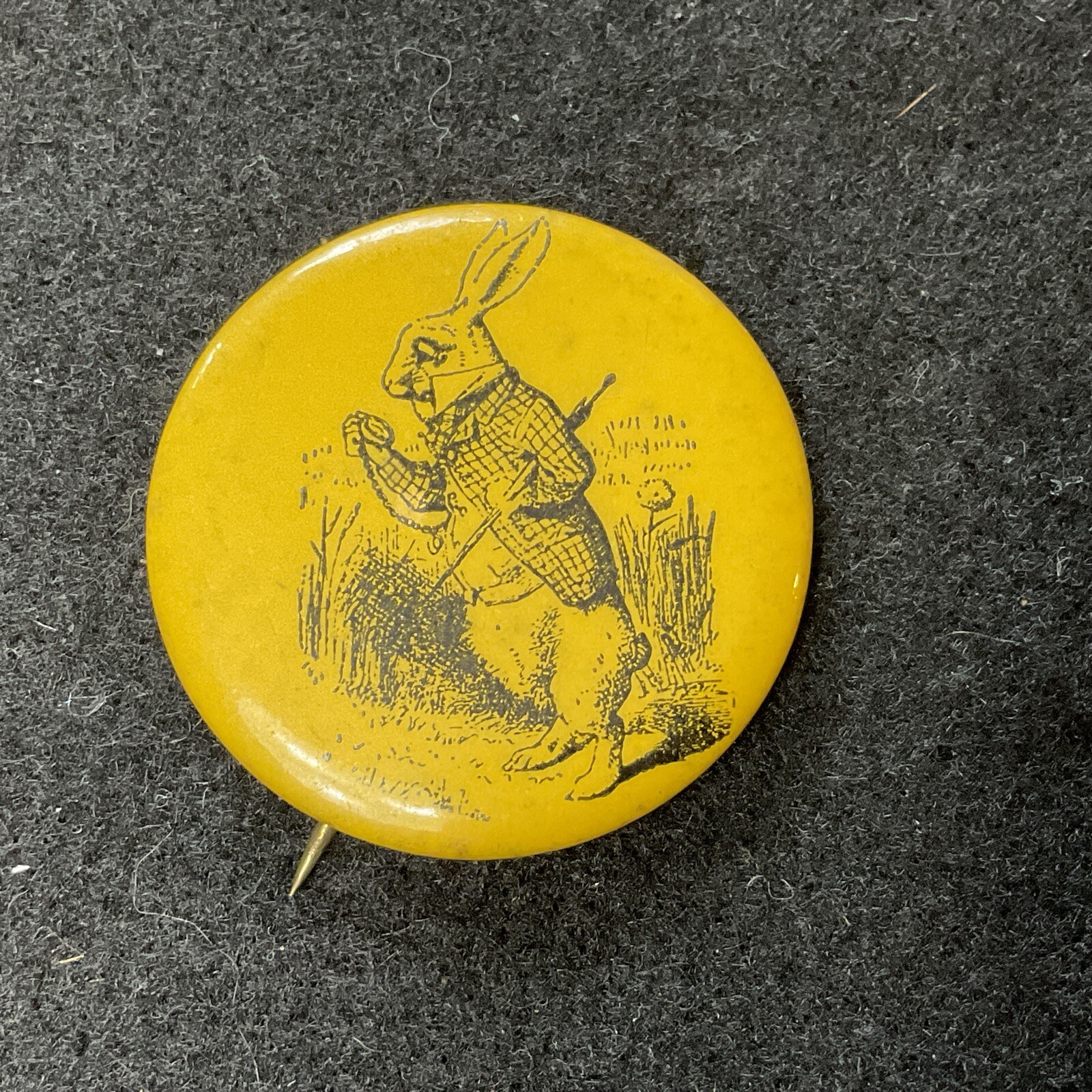 Vintage Alice In Wonderland Rabbit Pinback Button Pin Yellow