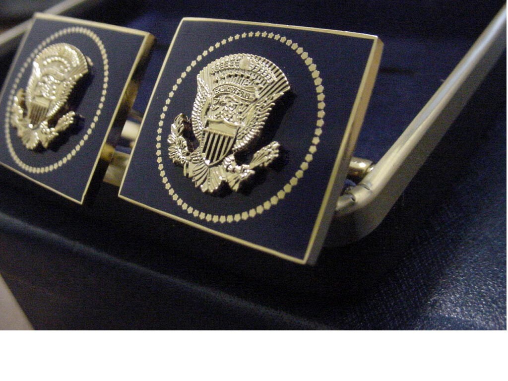 Pair of President DONALD TRUMP SQUARE VIP Cufflinks -NEW