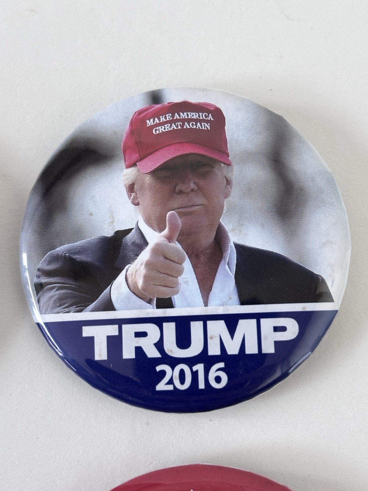 2016 DONALD TRUMP ☆OFFICIAL☆ MAKE AMERICA GREAT AGAIN ☆AUTHENTIC☆ PIN BUTTON LOT