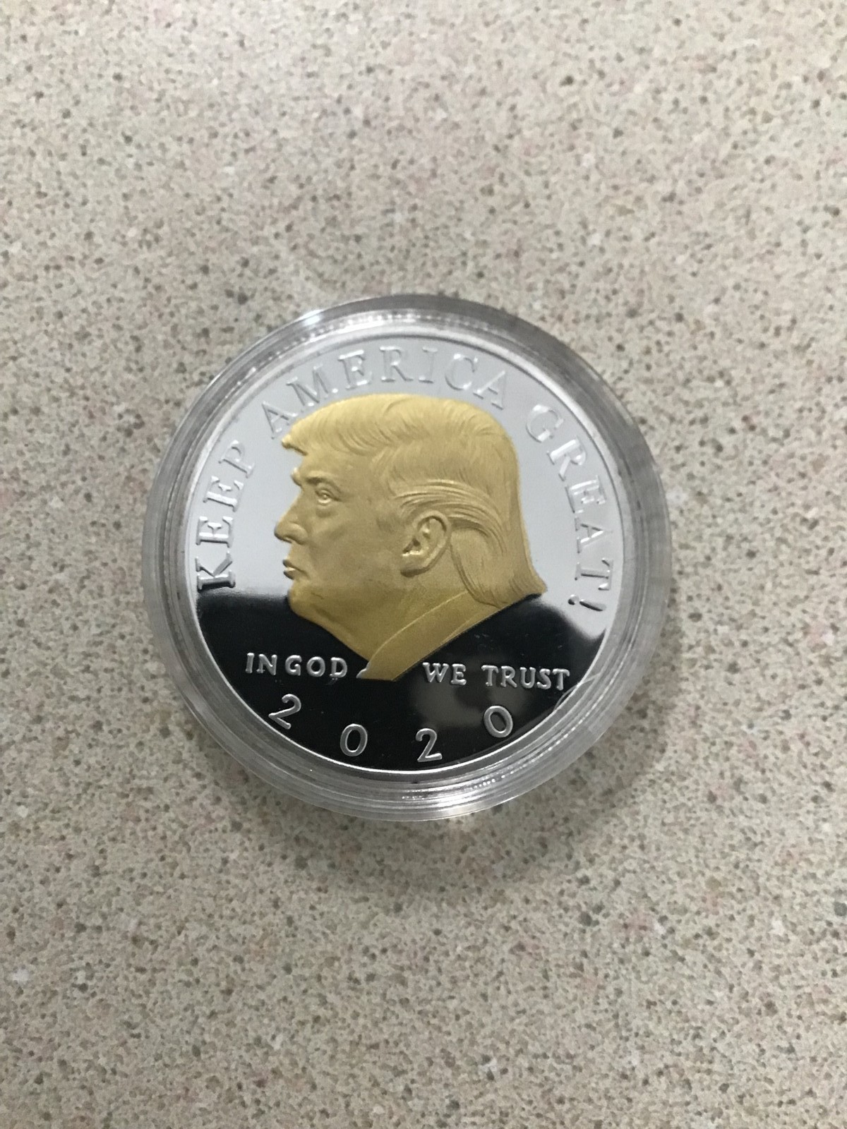 **TRUMP** 2020~SILVER/GOLD Plated~Coins~45th President **KEEP AMERICA GREAT**