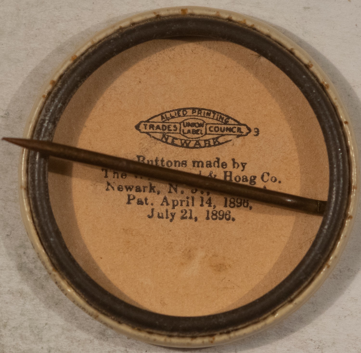 1904 ROOSEVELT-FAIRBANKS 1 1/4″ CELLULOID JUGATE CAMPAIGN BUTTON-GRAPHIC & MINT!