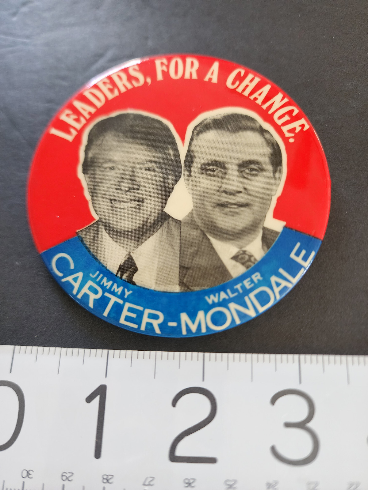 1976 Carter – Mondale Leaders for a Change Campaign Button Presidential Pinback