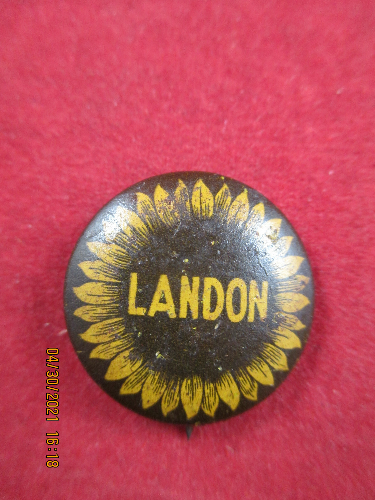 Historical Pins LANDON Button 1936 Presidential race Celluloid Bastian Bro.