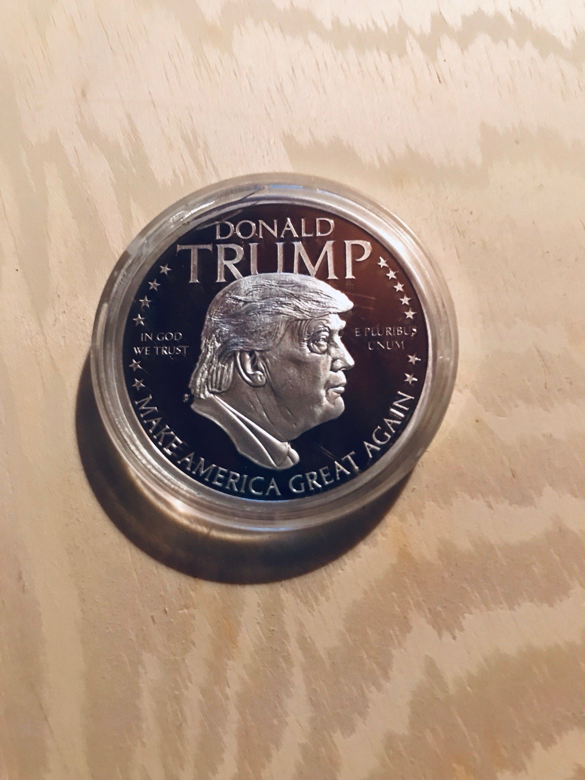AMERICAN MINT DONALD TRUMP SILVER PLATED COIN Issued Date 2016