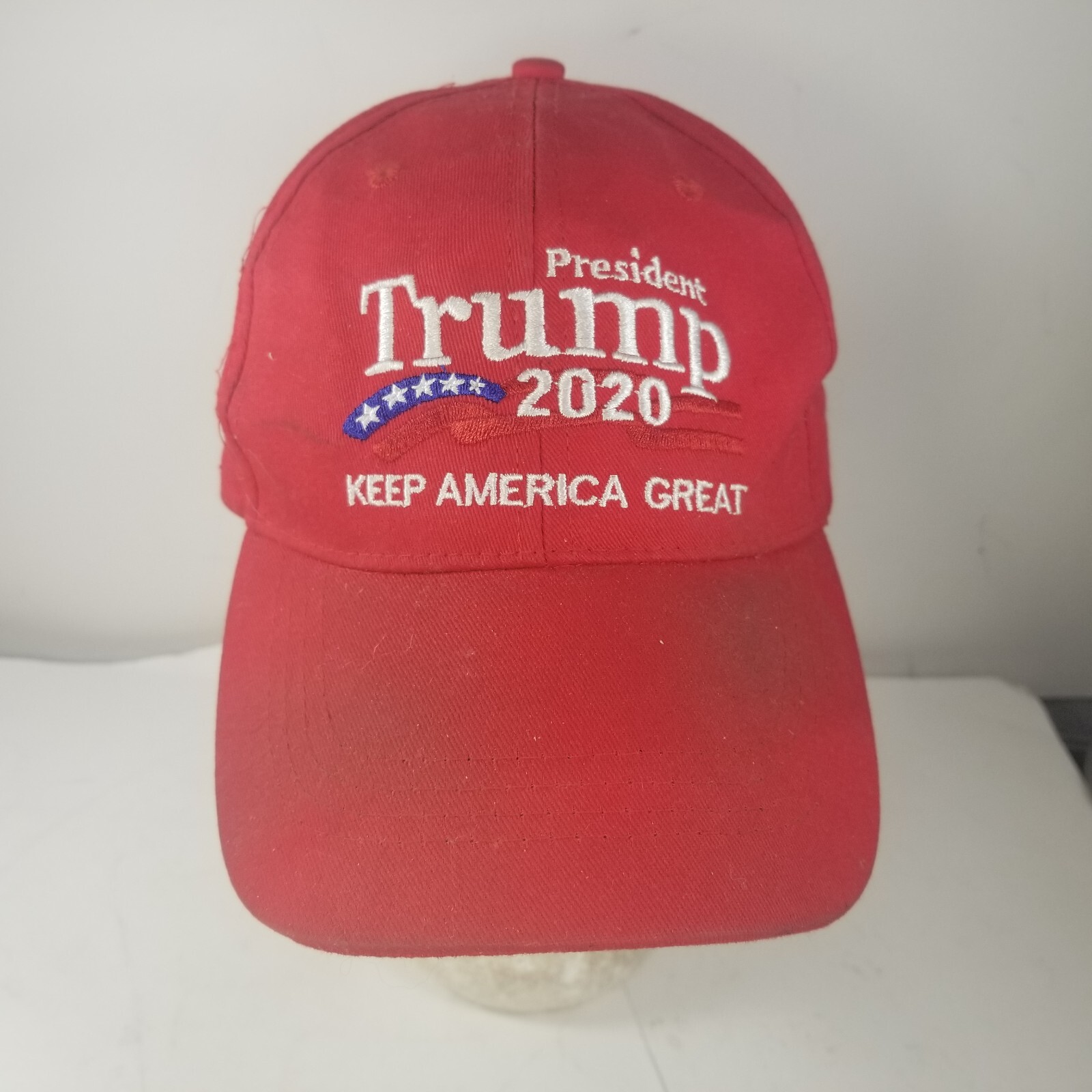 Donald Trump 2020 MAGA Embroidery Hat Keep America Great Again Baseball Red Cap