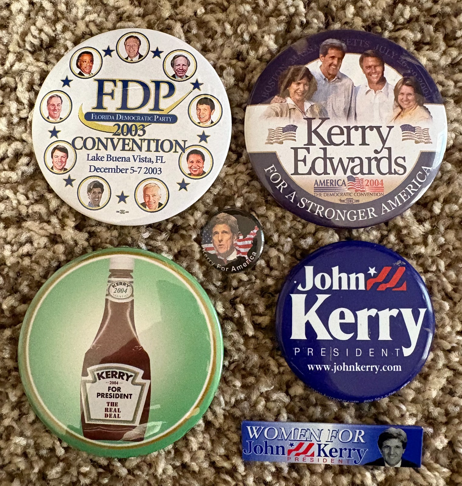 John Kerry 2004 Presidential Campaign Button Mixed Group