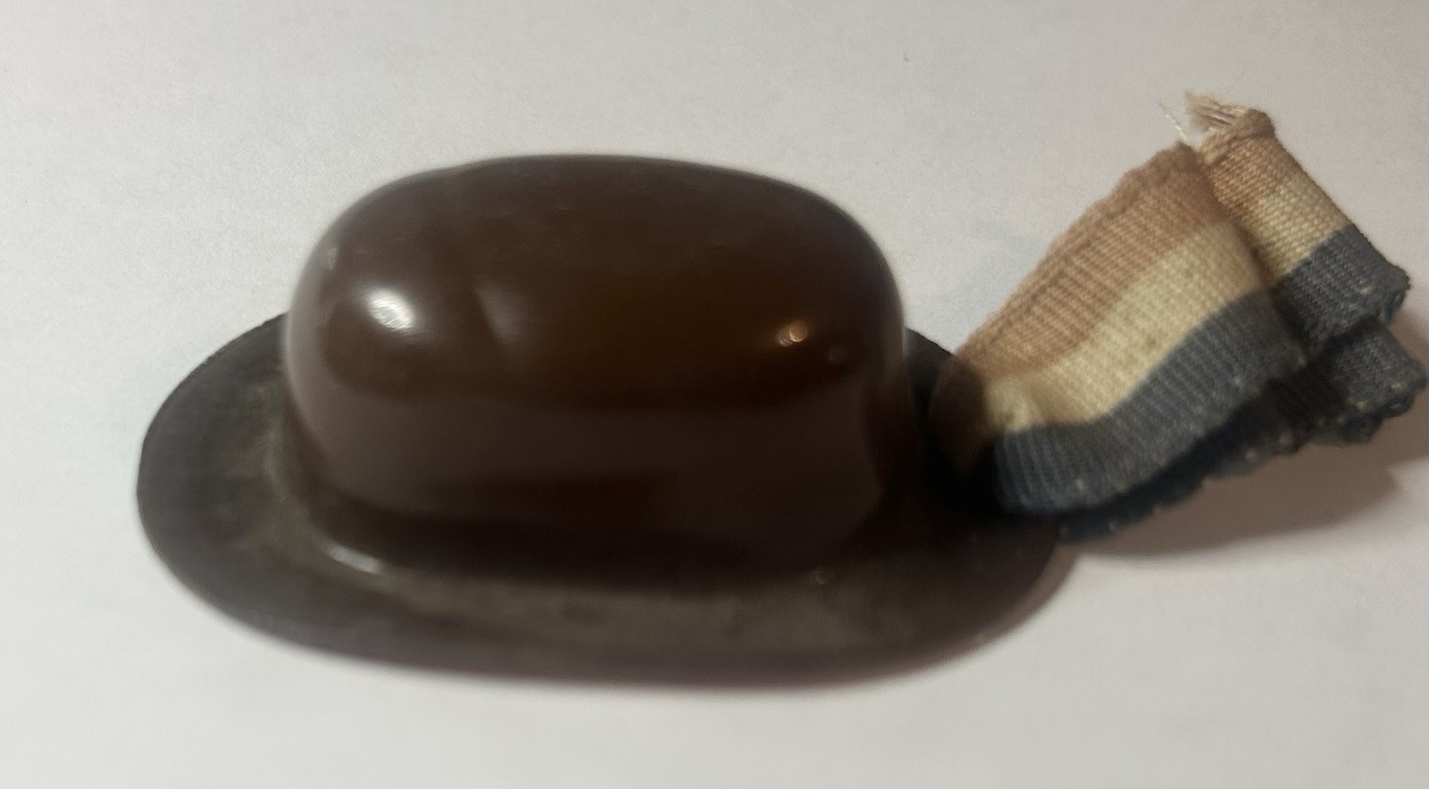 Alfred E. Smith Plastic Derby Hat Charm w/ Ribbon 1928