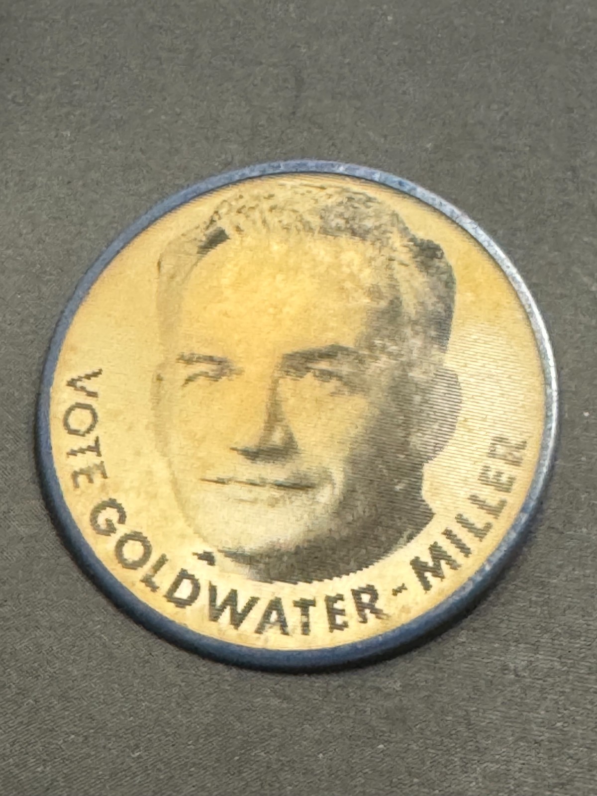 A-094 Vintage VOTE GOLDWATER-MILLER ~ 1964 Campaign Flasher Button-Vari-Vue