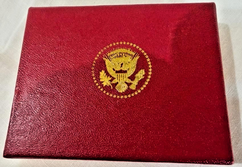 Melania Trump VIP SEAL EARRINGS w Presidential Seal for Trump 45 Administration