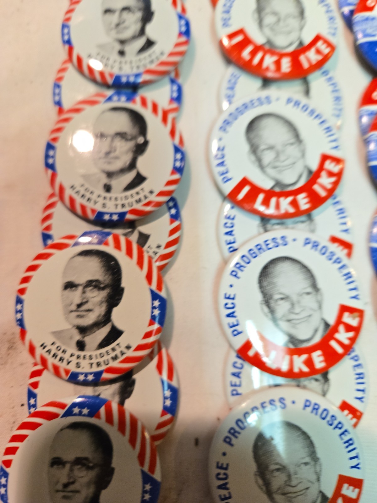 1984 Reproduction Presidential Campain Buttons Lot Of 100+