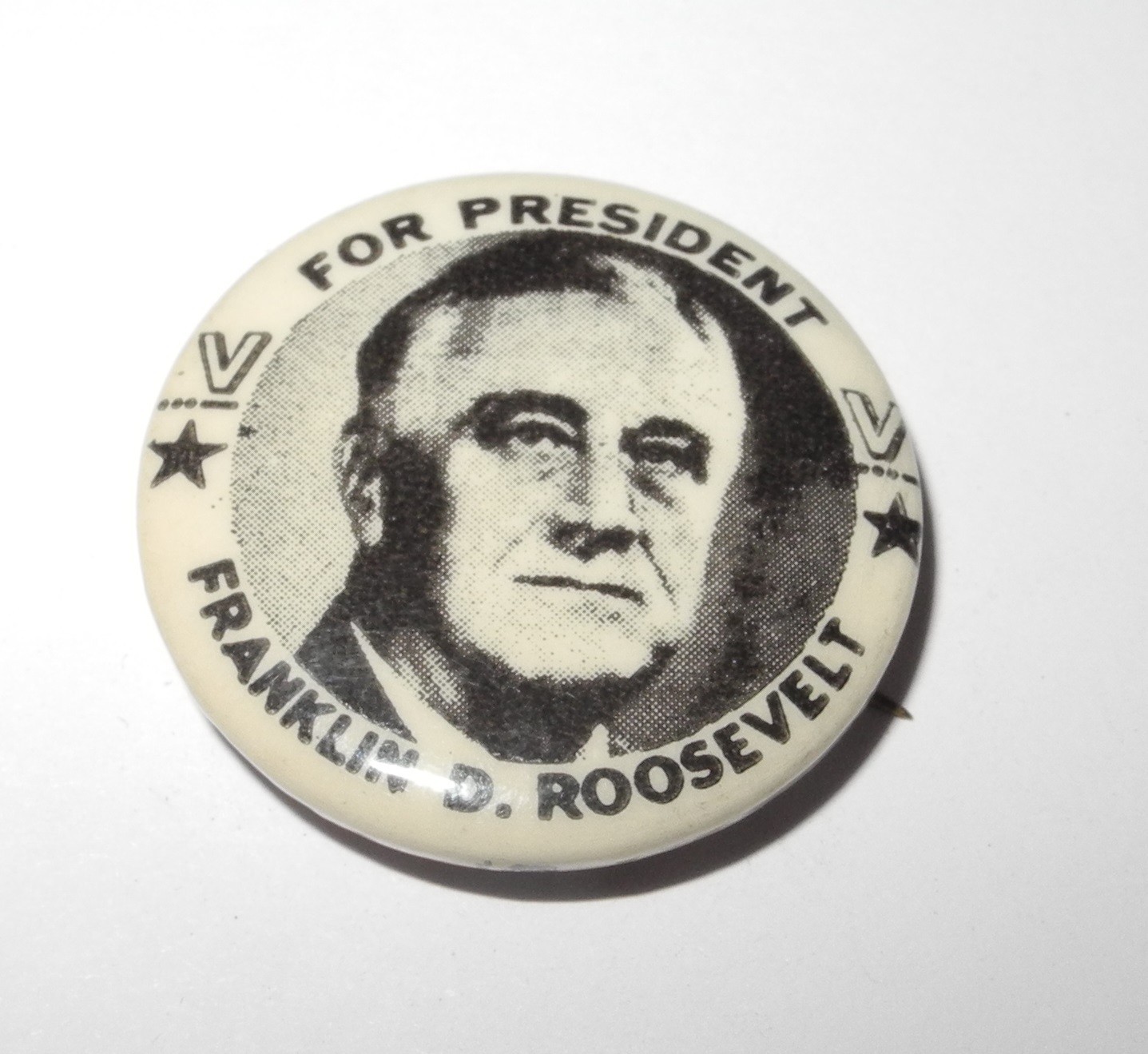1944 FRANKLIN D ROOSEVELT Political Campaign President Election Button 1.25″ Pin