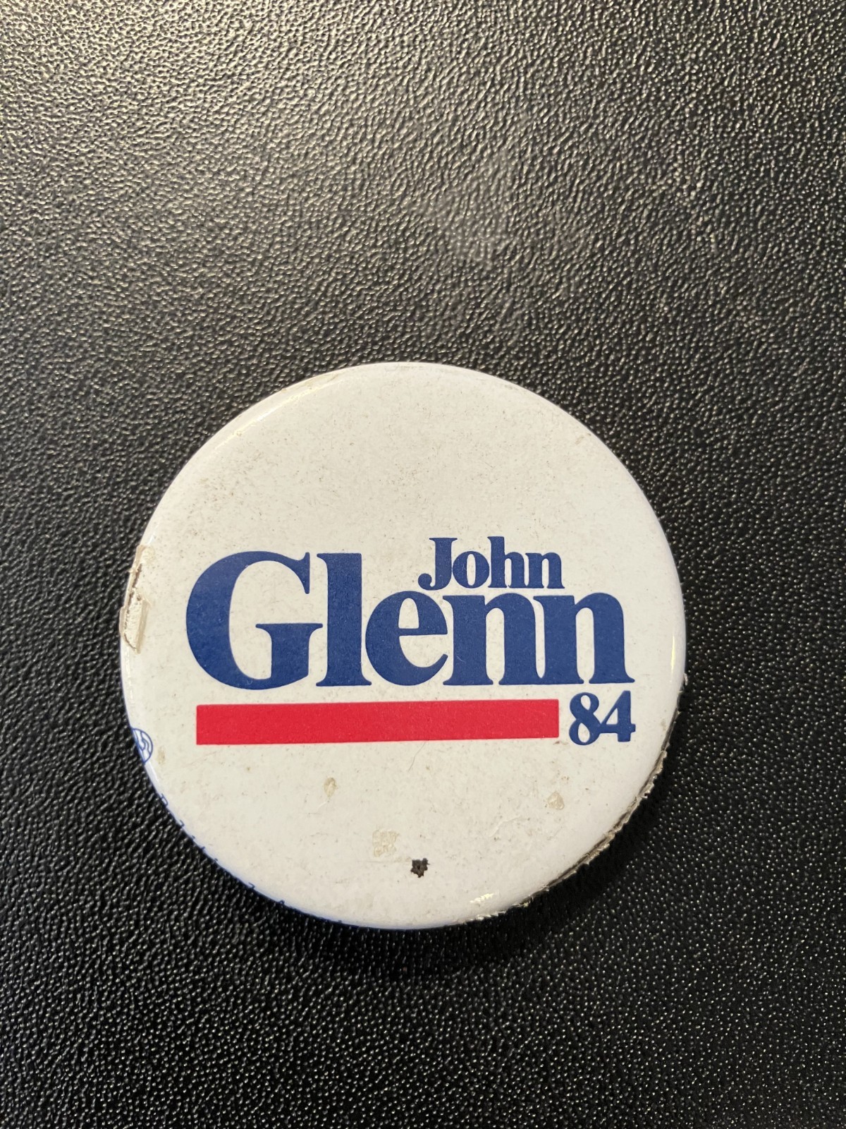 Vintage 1984 John Glenn Presidential Campaign Pinback Button 1.5 Inch