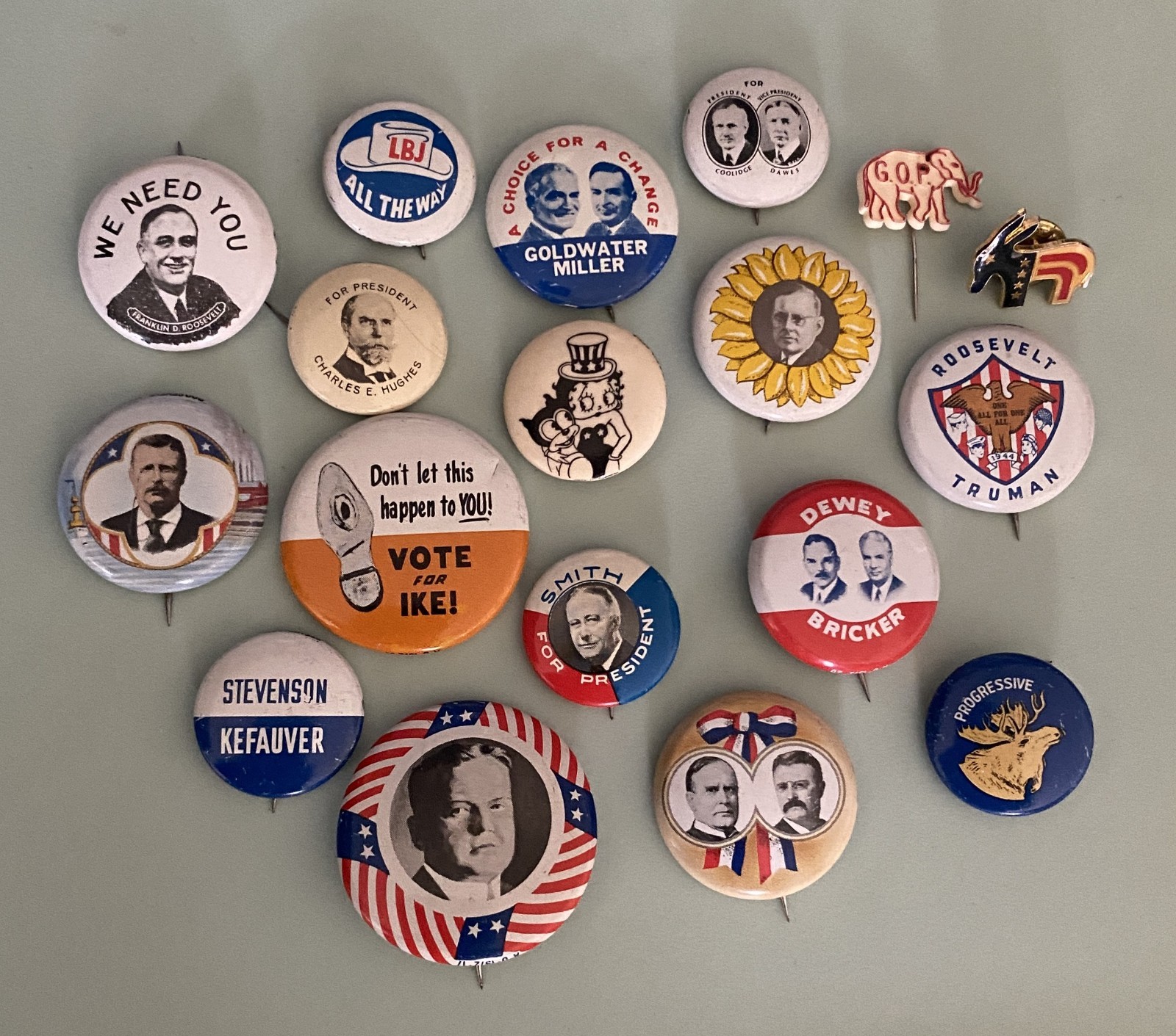 Vintage Political Presidential Pinback Pin LOT Campaign Republican Democrat