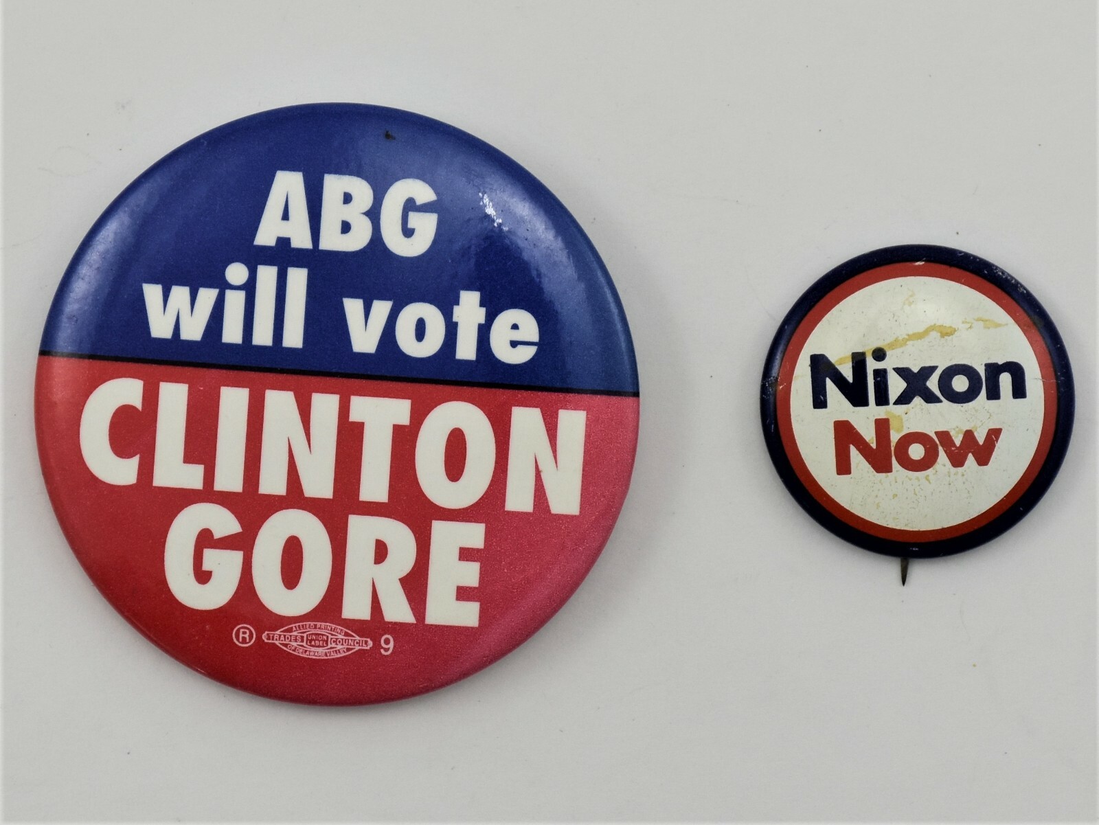 LOT OF 2 – 1992 ~ 2.25″ ABG Will Vote Clinton Gore Campaign Button & Nixon Now