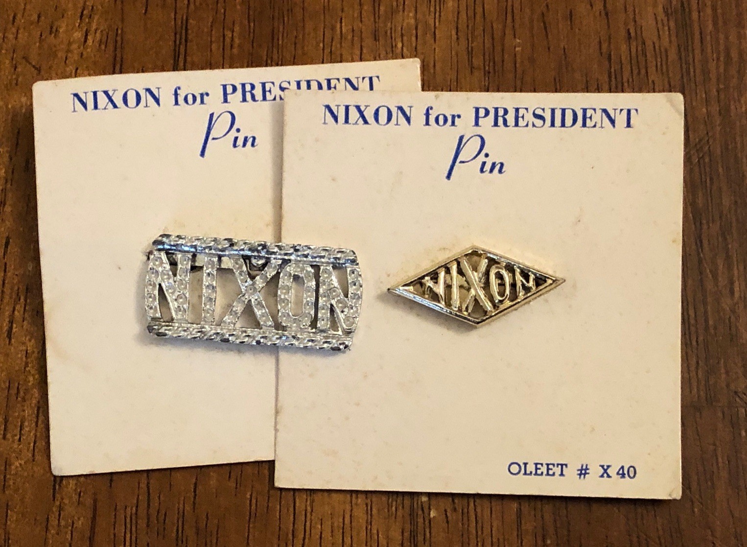 2 Nixon For President Pins Gold & Silver (C1)