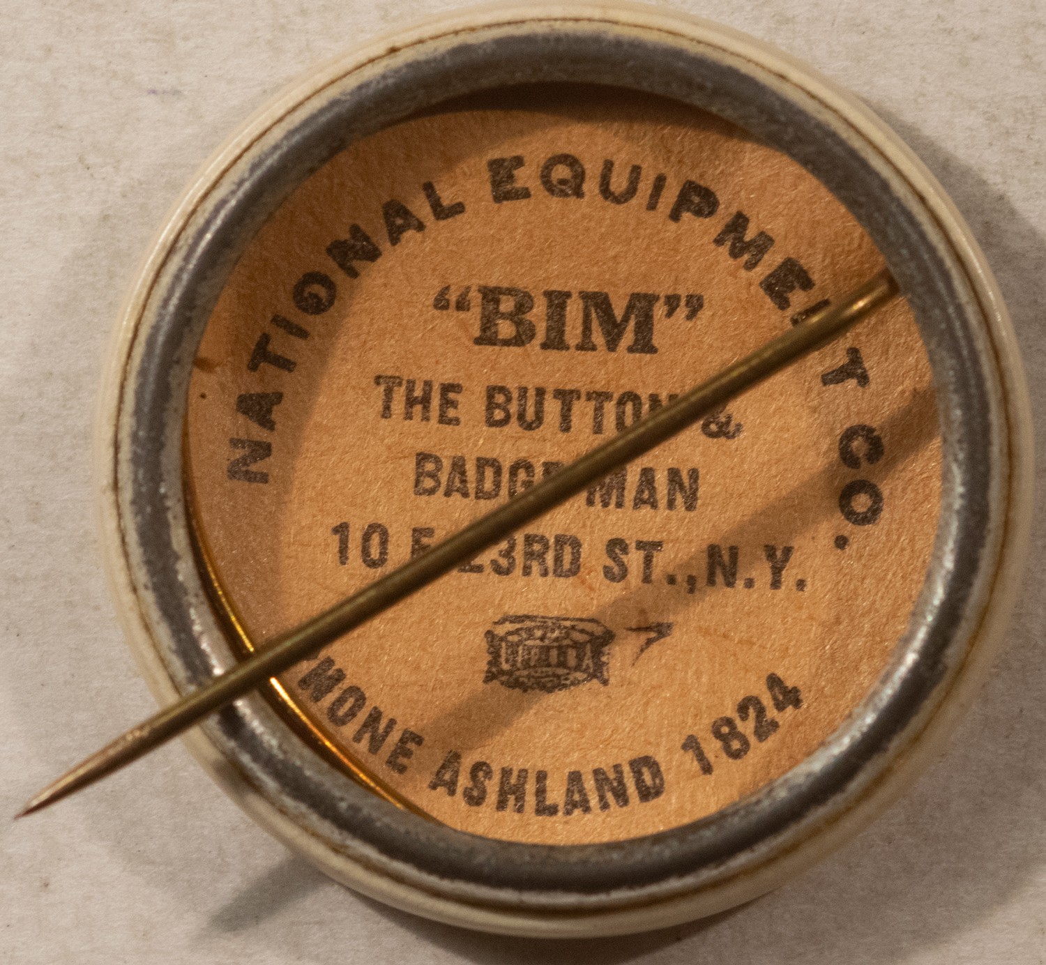 1928 CHARLES CURTIS 1 1/4″ CELLO CAMPAIGN BUTTON NATL EQUIPMENT, BK PAPER, MINT!