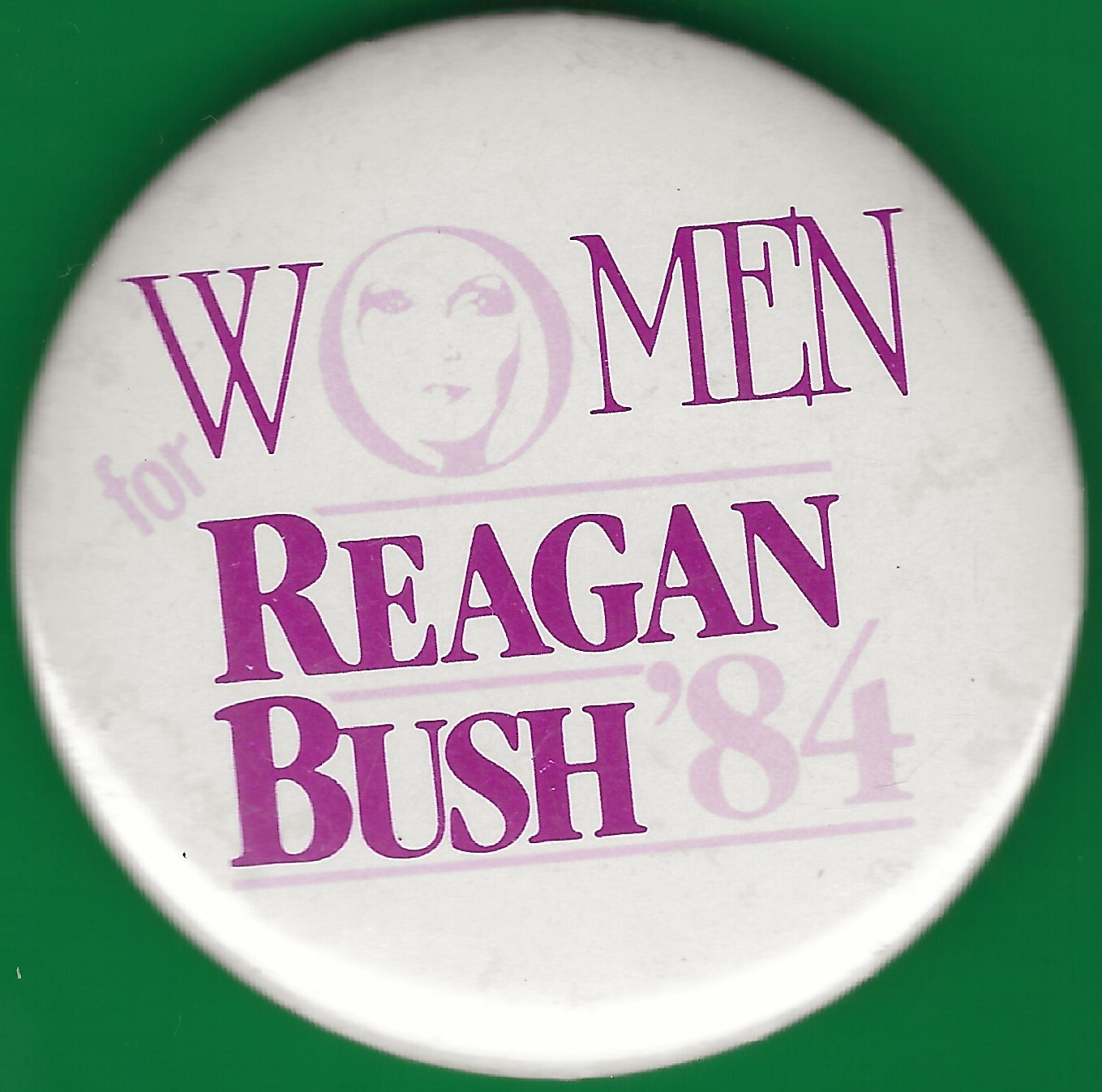 1984 Reagan & Bush 2-1/4″ / “Women For” Presidential Campaign Button(Pin20)