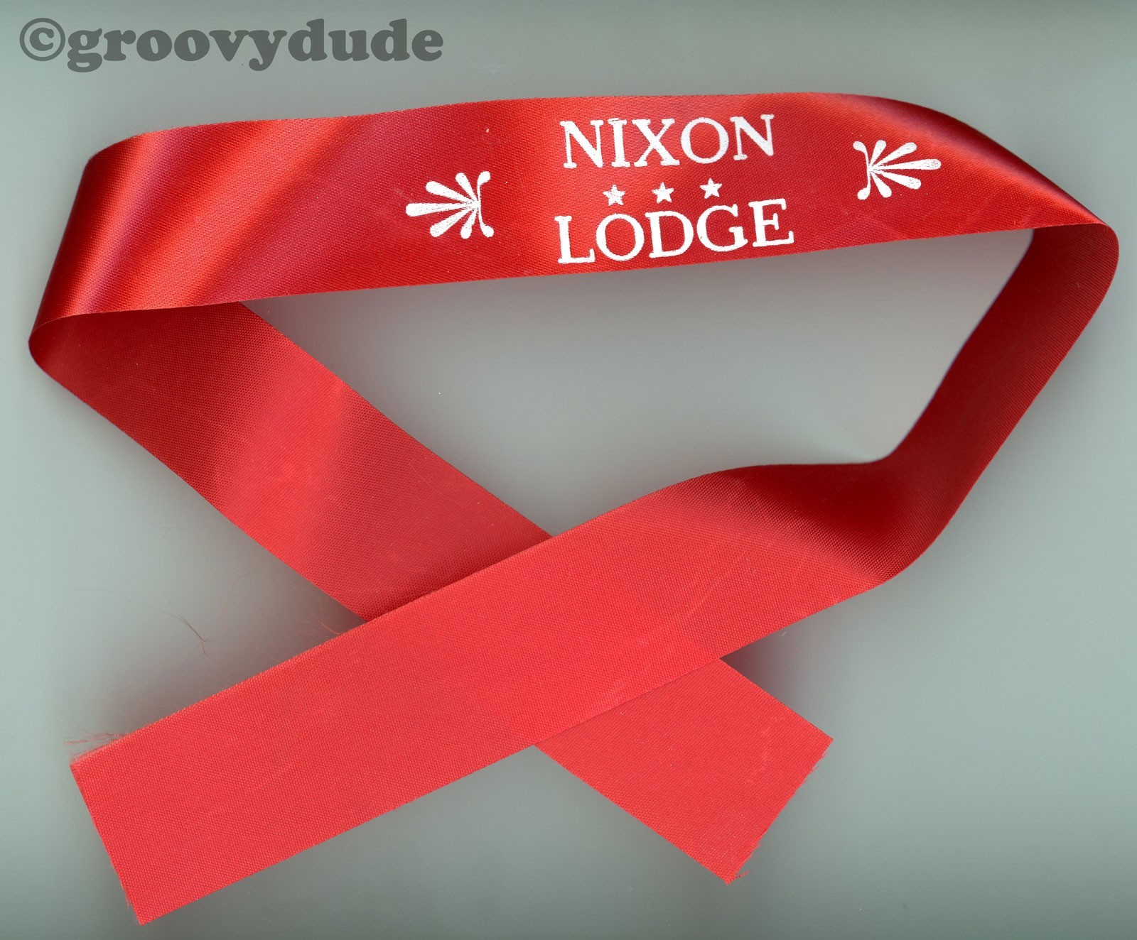 Nixon Lodge 1960 Presidential Campaign Sash Hat Band – Red Satin‑Like 26½”