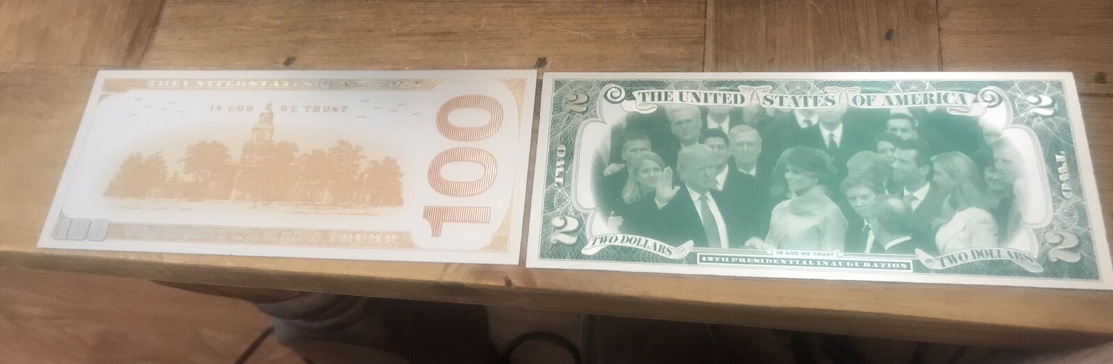 DONALD & MELANIA TRUMP Gold $2 And Trump Gold 100$ Bank Note