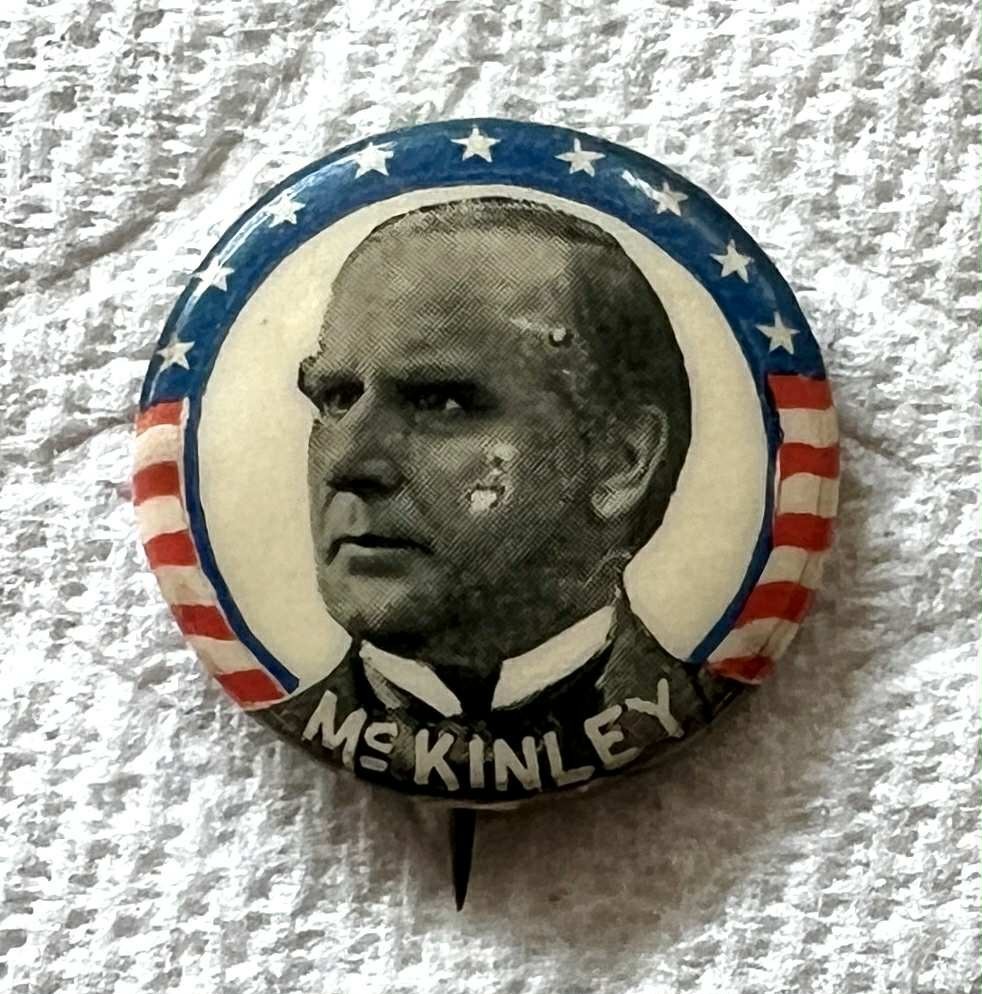 1896 McKinley 7/8″ Campaign Button Stars & Stripes Whitehead & Hoag Celluloid