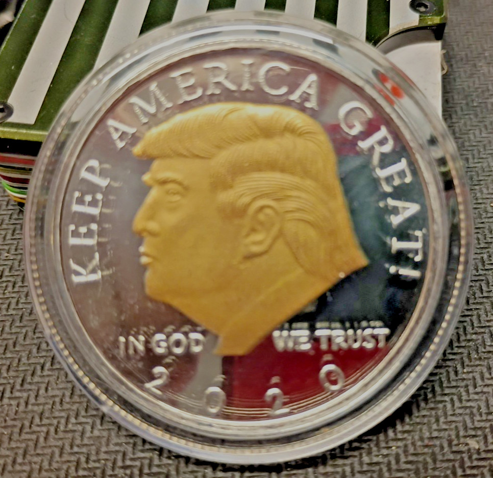 DONALD TRUMP 45TH President ” KEEP AMERICA GREAT” $NEW 2020 SILVER/ GOLD COIN $