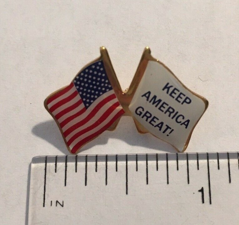 LOT OF 50 PRESIDENT DONALD TRUMP KEEP AMERICA GREAT LAPEL PIN US FLAG W/SLOGAN