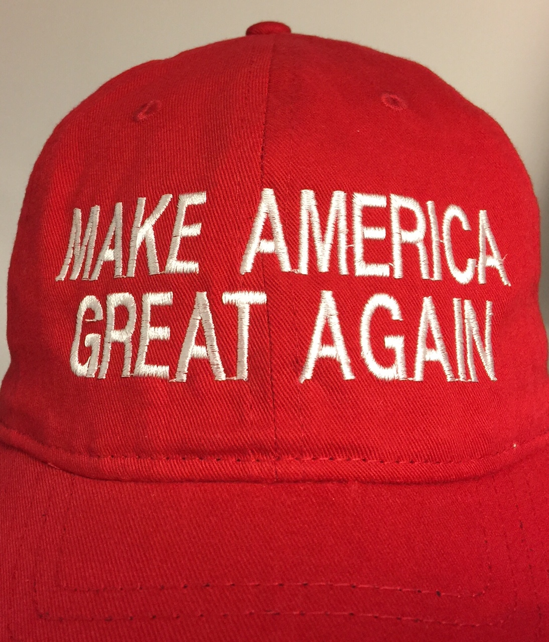 MAKE AMERICA GREAT AGAIN Red Hat Embroidery Trump 2024 MAGA + Free Sticker