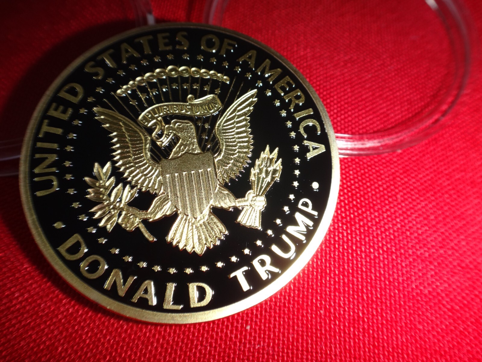 Donald Trump SAVE AMERICA AGAIN 2024 Presidential Campaign 2-Side Coin + Case