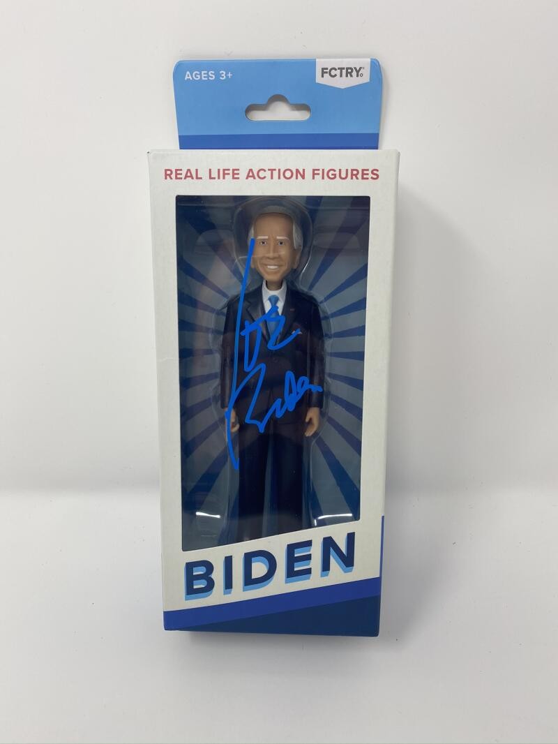 PRESIDENT JOE BIDEN SIGNED AUTOGRAPH ACTION FIGURE – VERY RARE W/ BECKETT LOA
