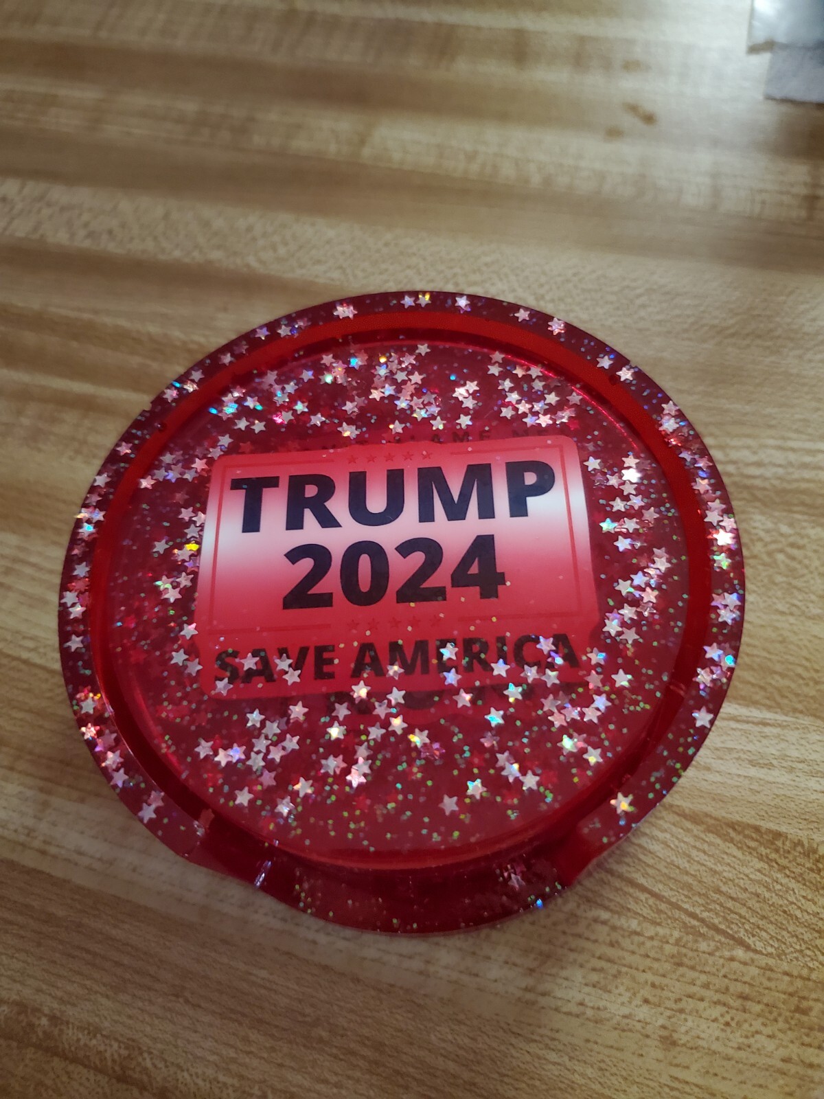 TRUMP RESIN COASTER SET. 5 PC.