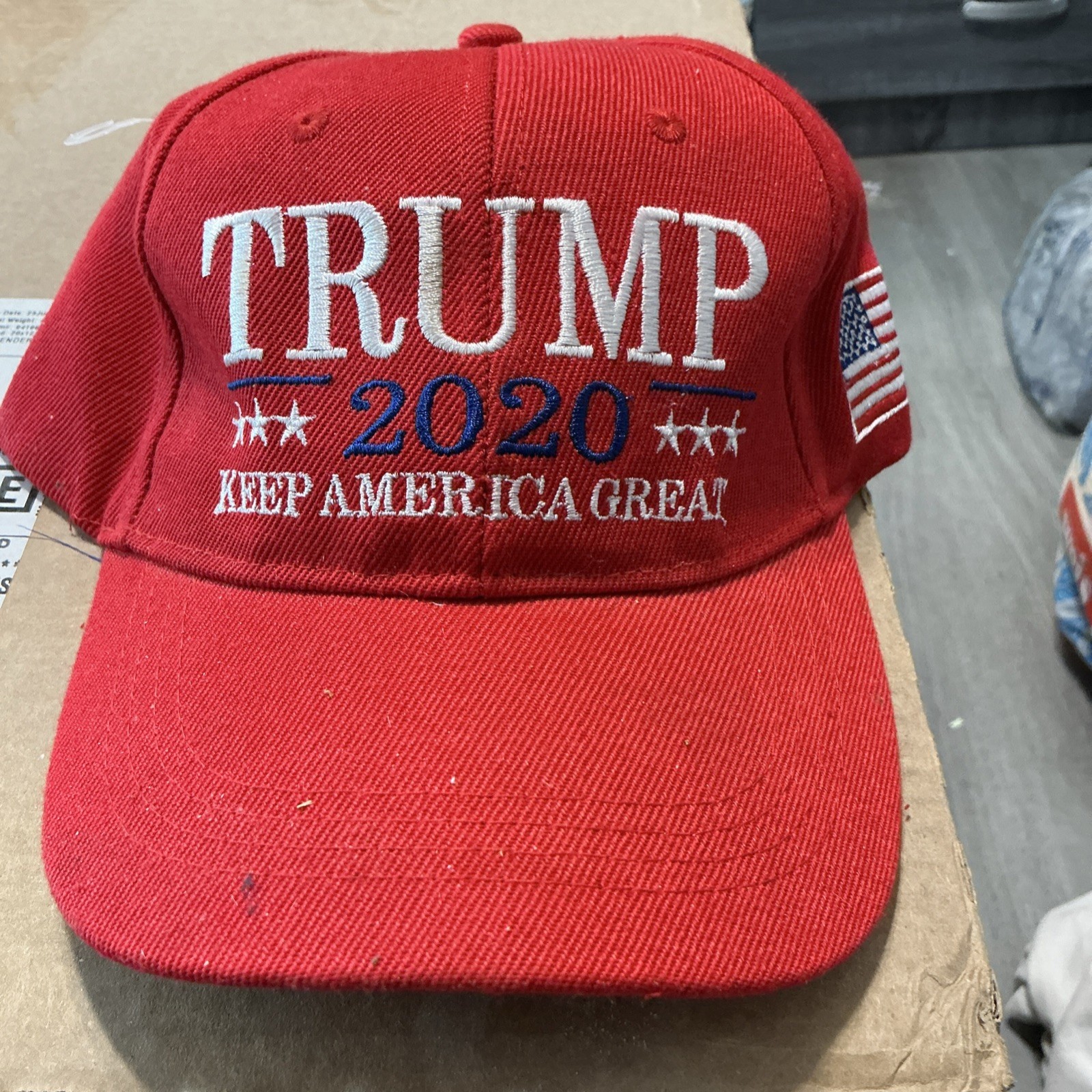 Donald Trump 2020 KEEP AMERICA GREAT Red Cotton Hat American Flag Politics
