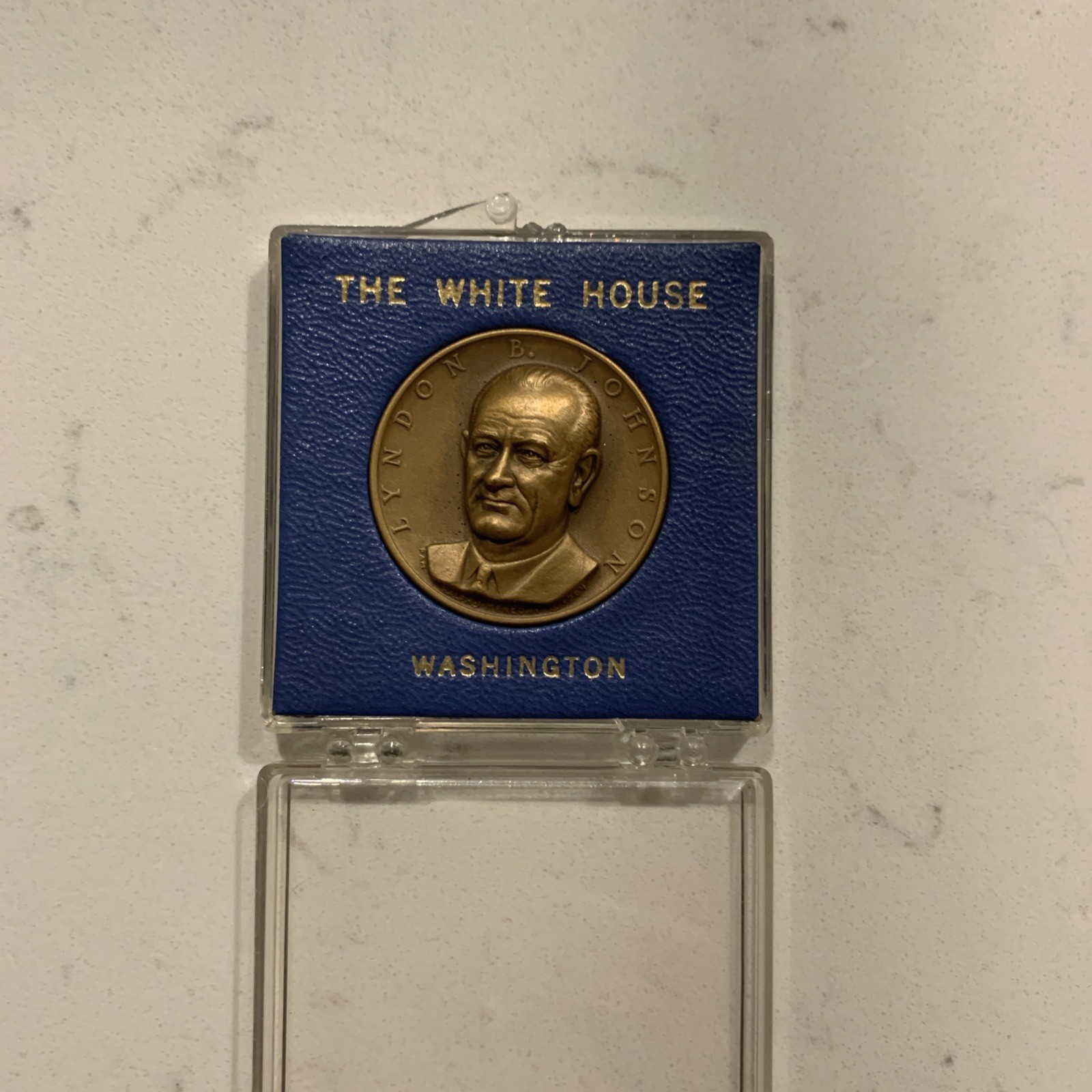 LBJ Lyndon B Johnson White House Commemorative Coin/Medal President 1963 Vintage