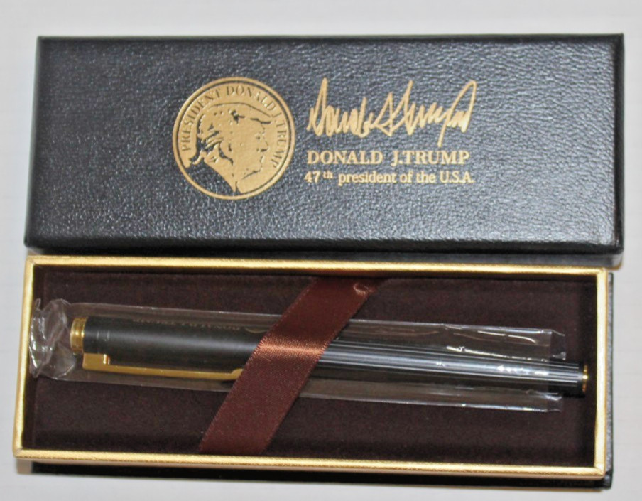 Presidential Seal Donald J. Trump BLACK Ballpoint Pen – NEW