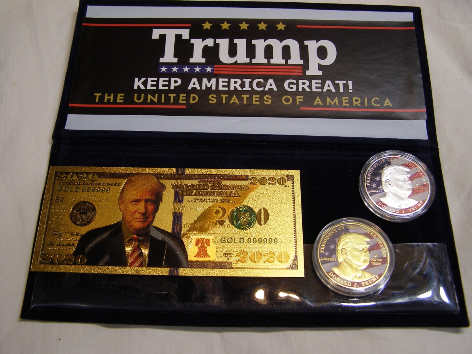 Collectable Trump 2020 Keep America Great Gold Dollar Bill & Two Coins Obsolete