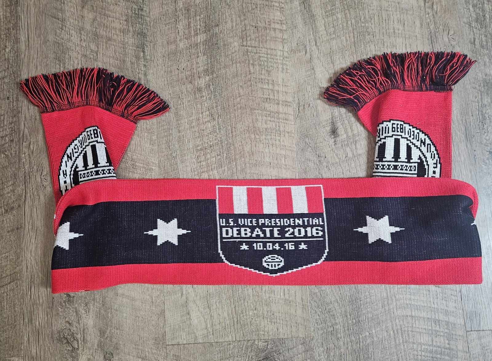 Longwood University 2016 US Vice Presidential Debate Scarf Rare Collectible