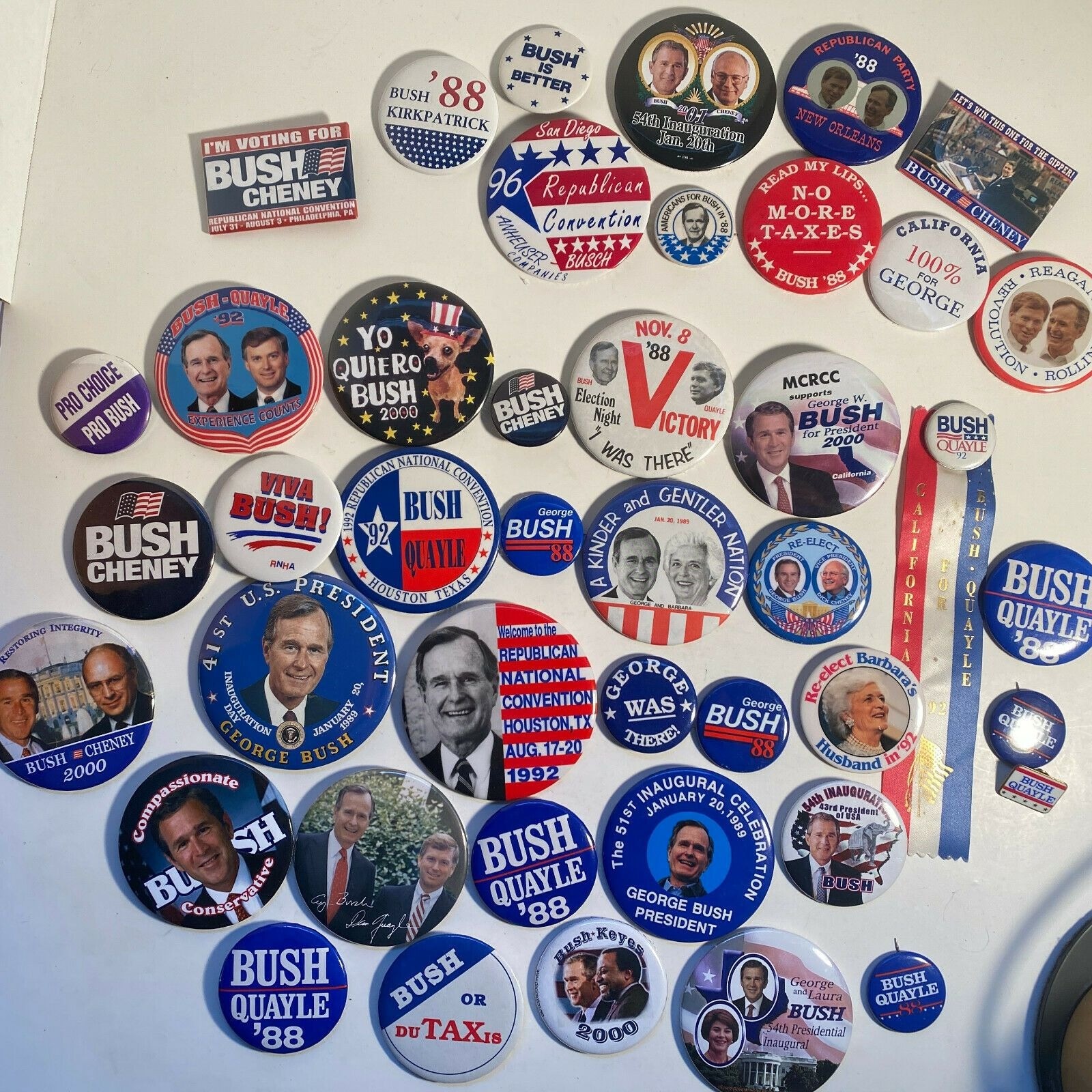 Lot of 43 George W Bush campaign presidential buttons SR and JR mixed