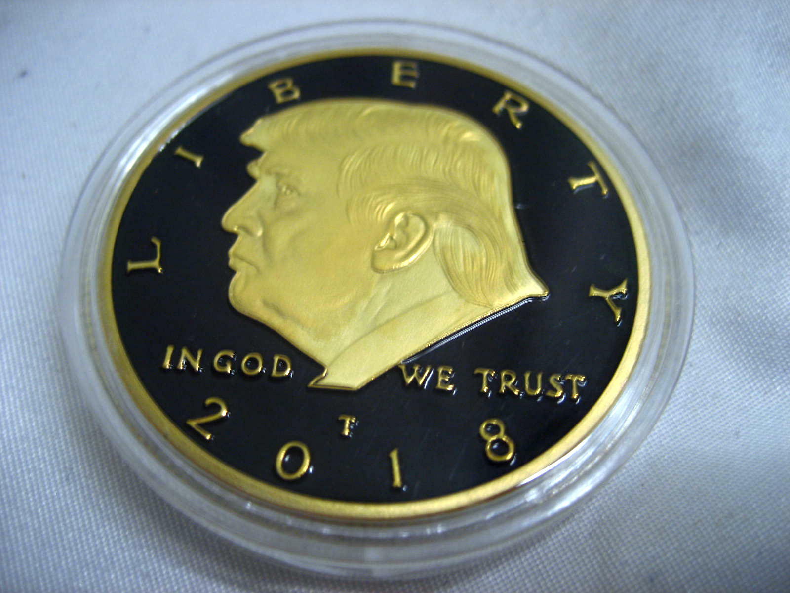 Uncirculated Trump Coin #8 –
