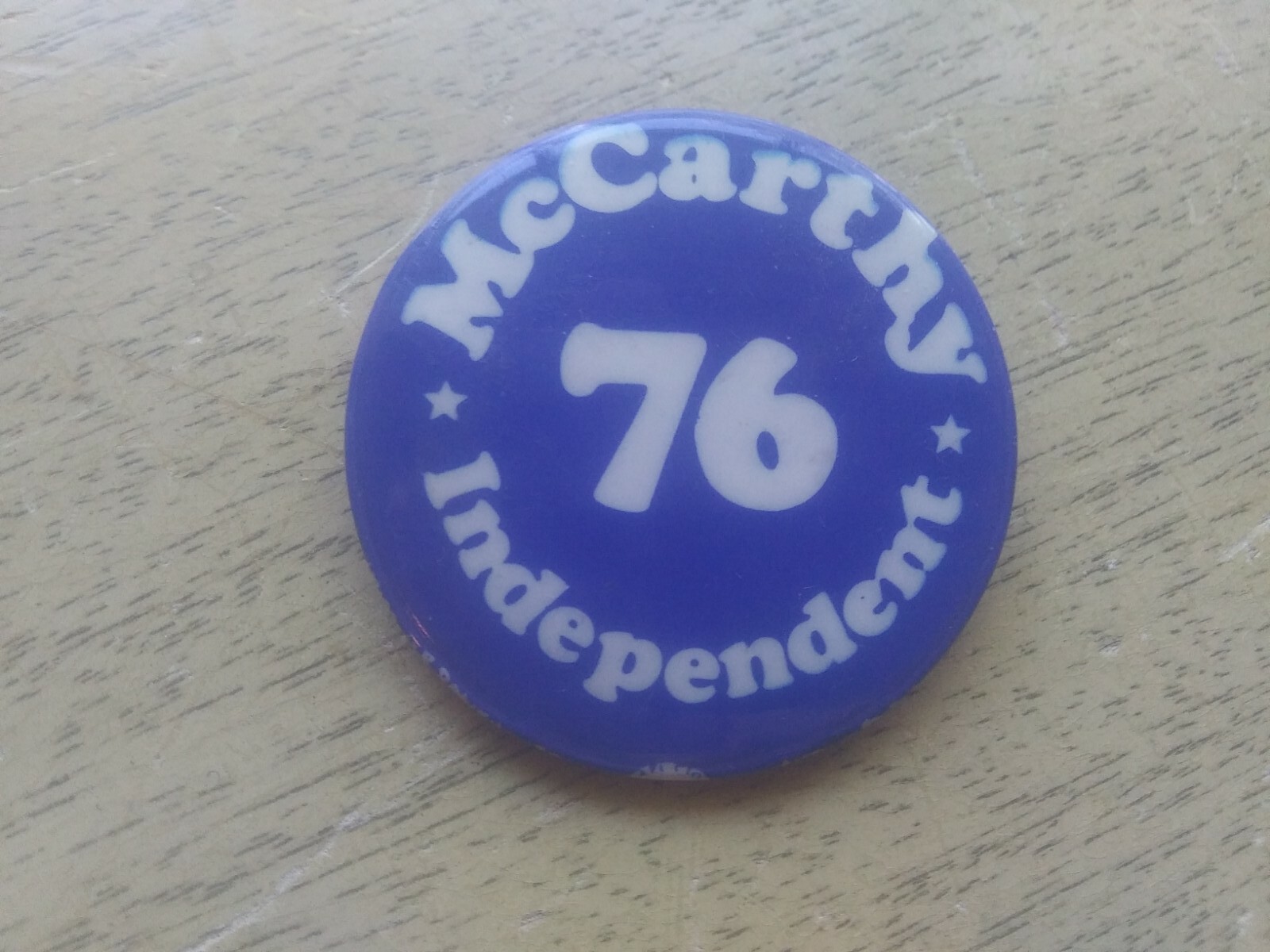 Eugene McCarthy 1976 Pin Back Campaign Button Presidential Independent