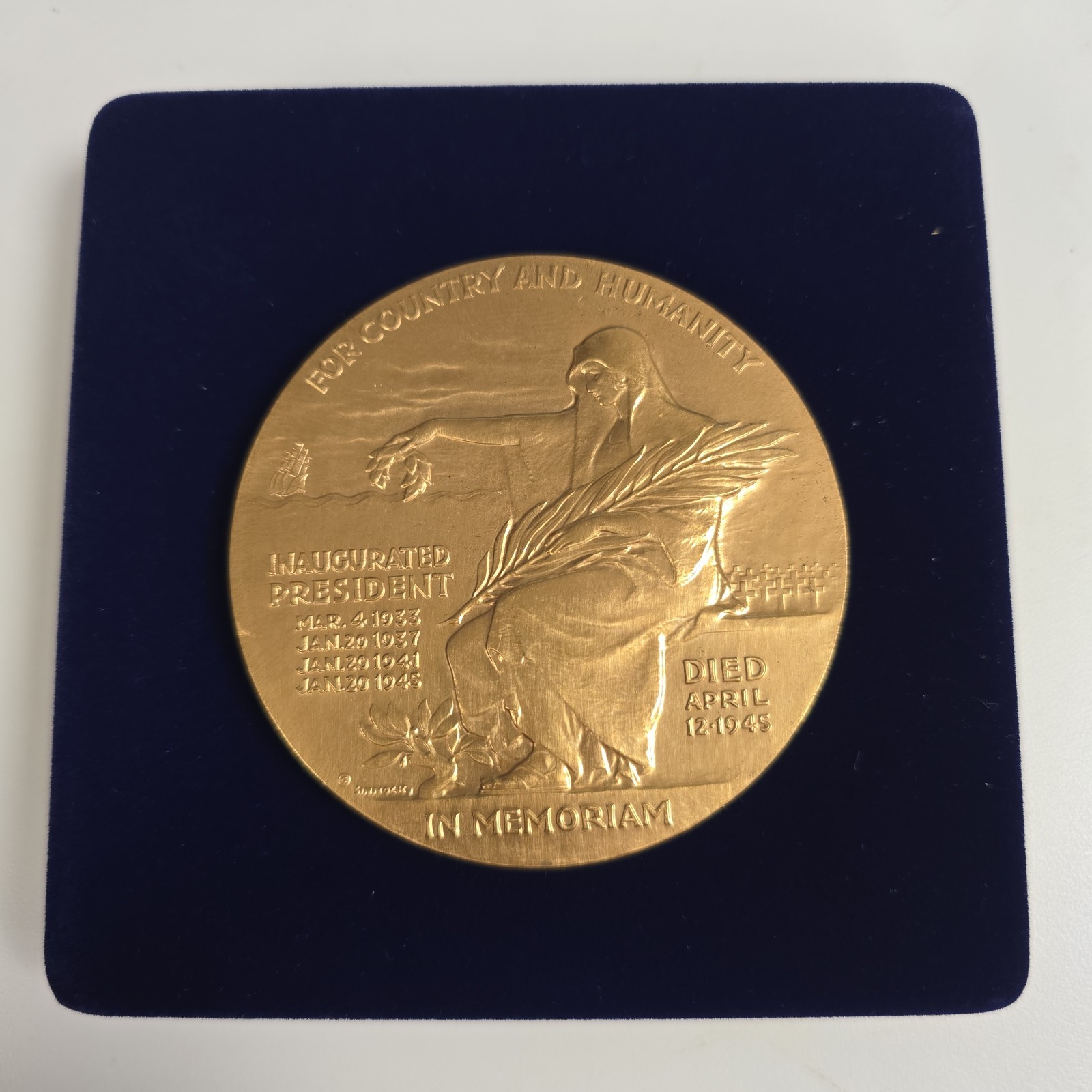 Vintage Bronze Inaugurated Coin Paperweight Franklin Roosevelt 3″ Medal