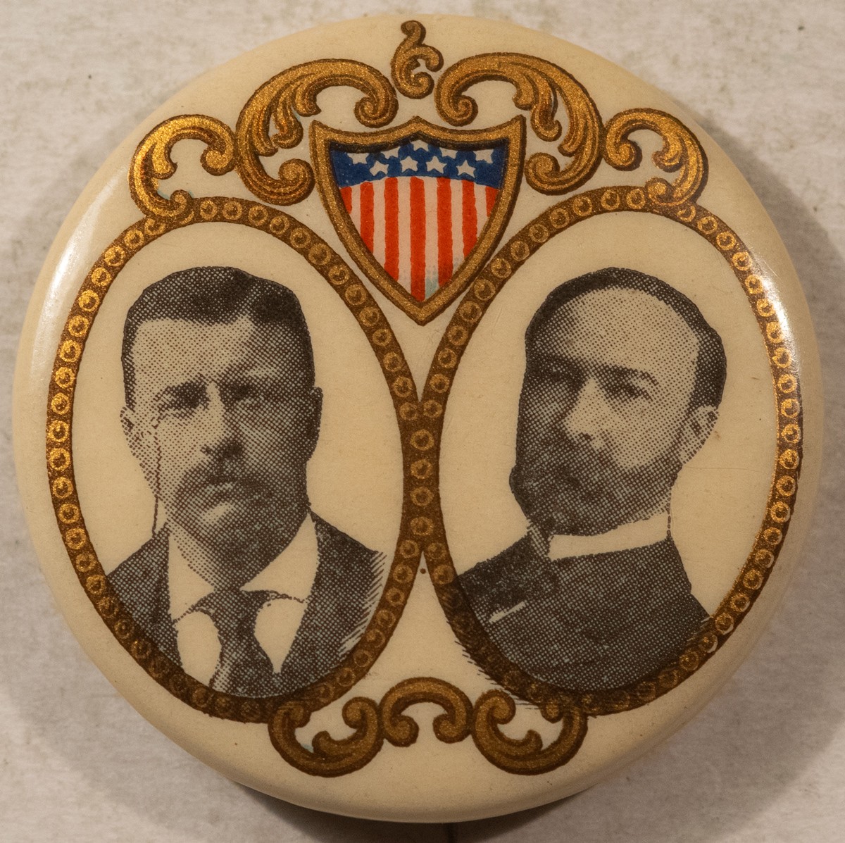 1904 ROOSEVELT-FAIRBANKS 1 1/4″ CELLO CAMPAIGN BUTTON, PRETTY & GRAPHIC, NR MINT