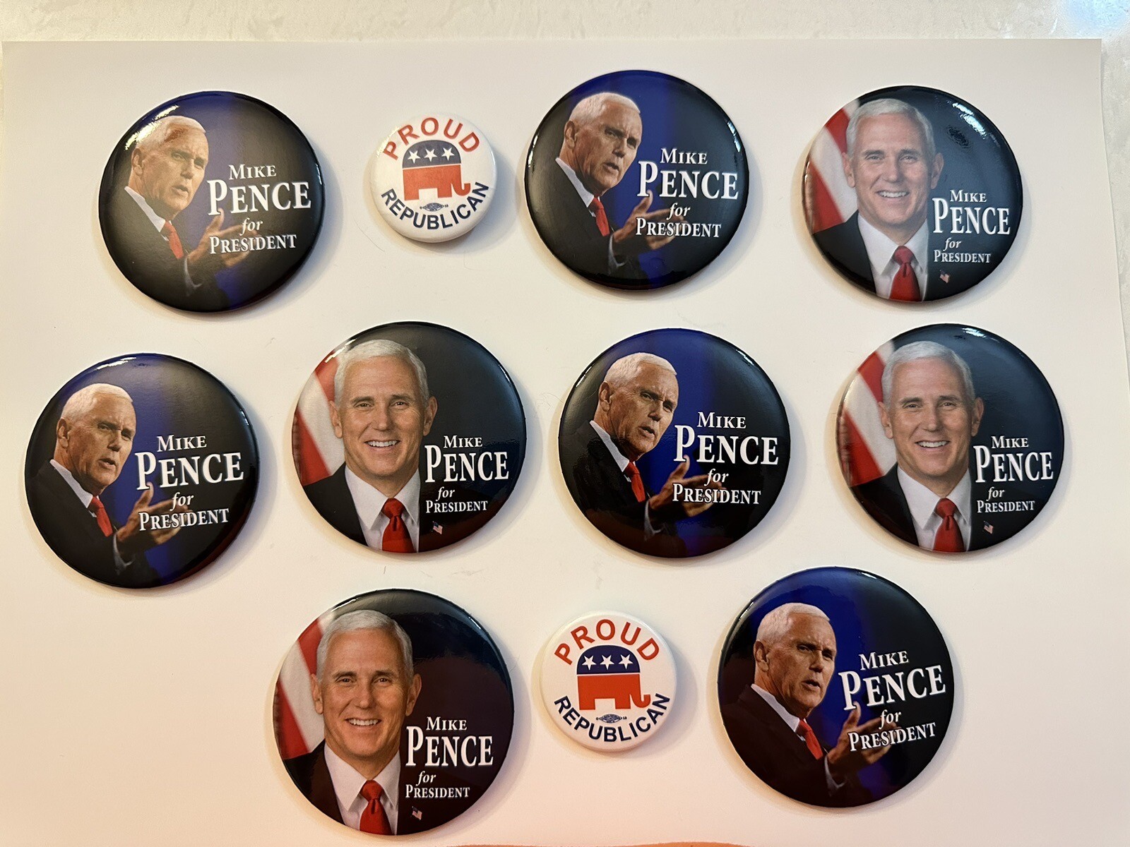 Set Of 10 Mike Pence For President Pin Back Buttons