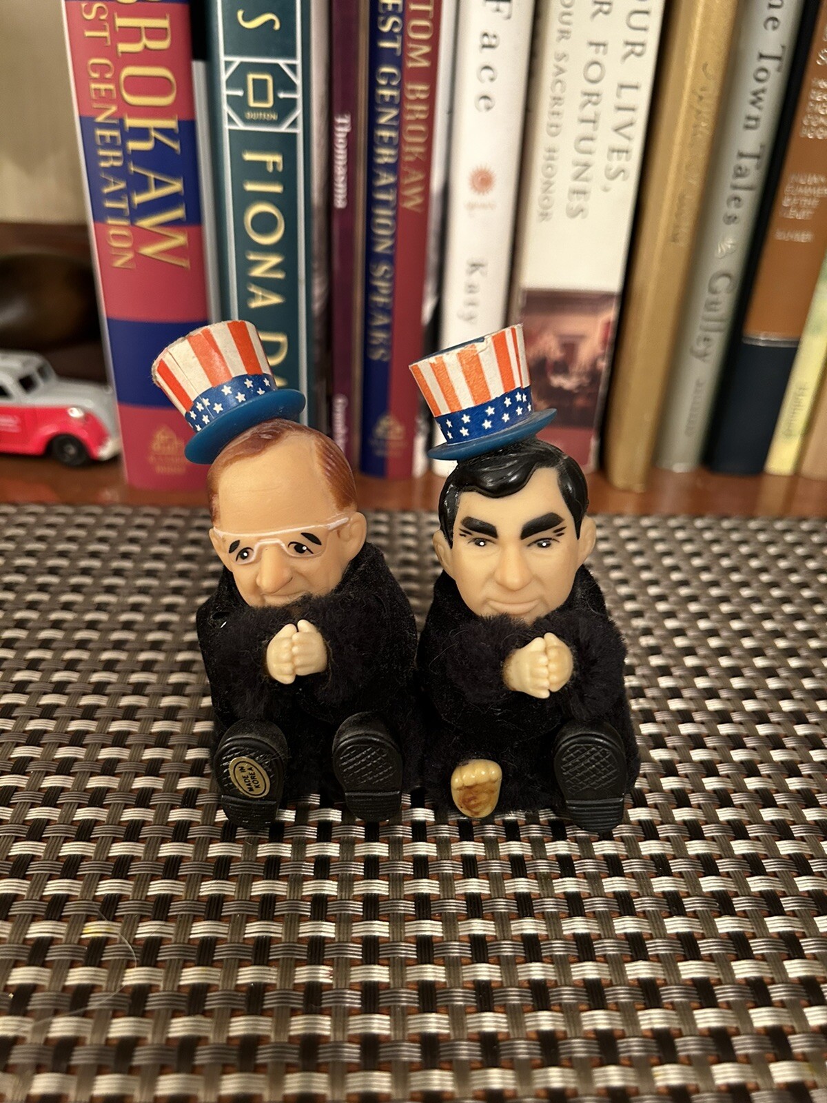 Vintage 1988 Presidential Election Clip-On Grabber Plush Puppets Dukakis Bush