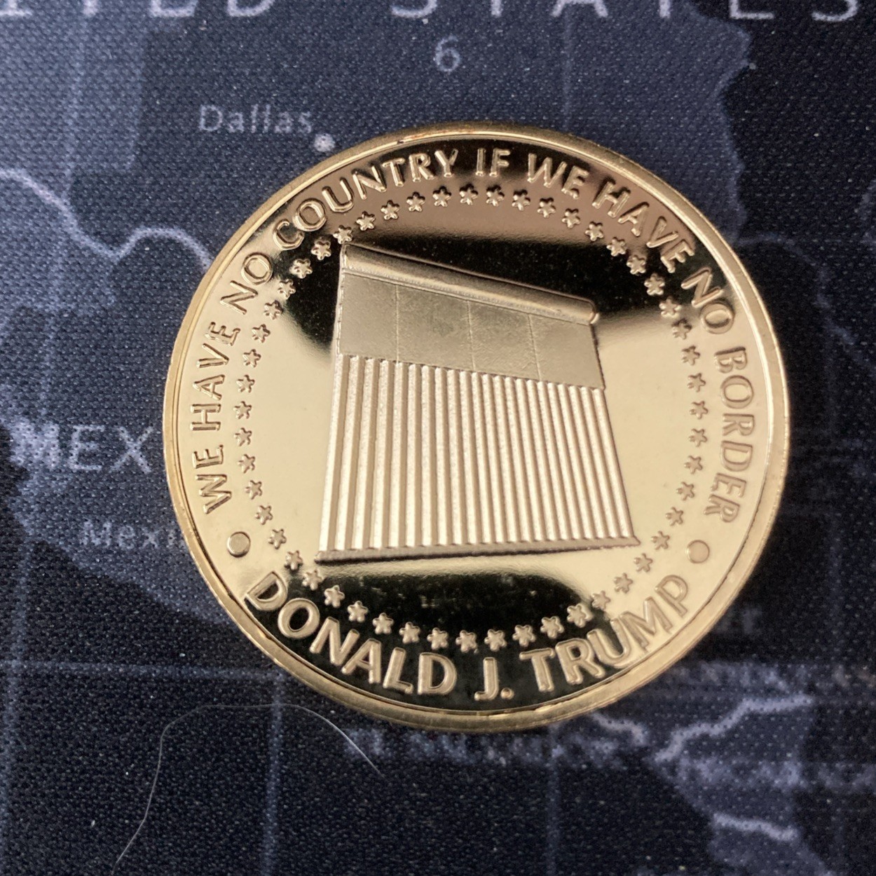 2019 Trump Gold Challenge Coin Security We Have No Country If We Have No Border