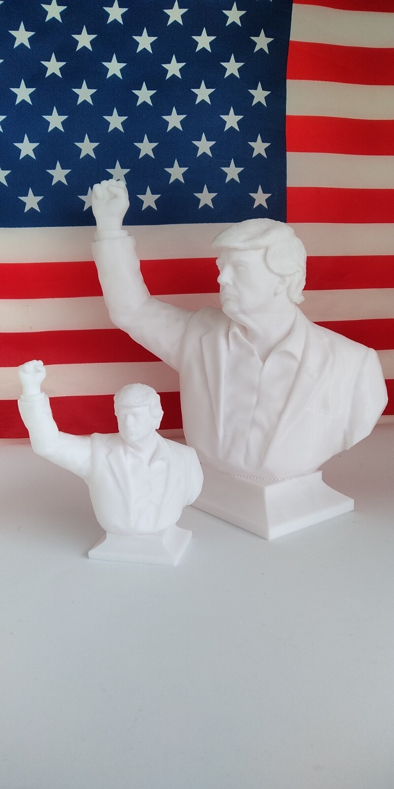 Set20cm+10cm Donald Trump Fist Pump FIGHT Statues PA Shooting Bust 3D WHITE 🎁🎁