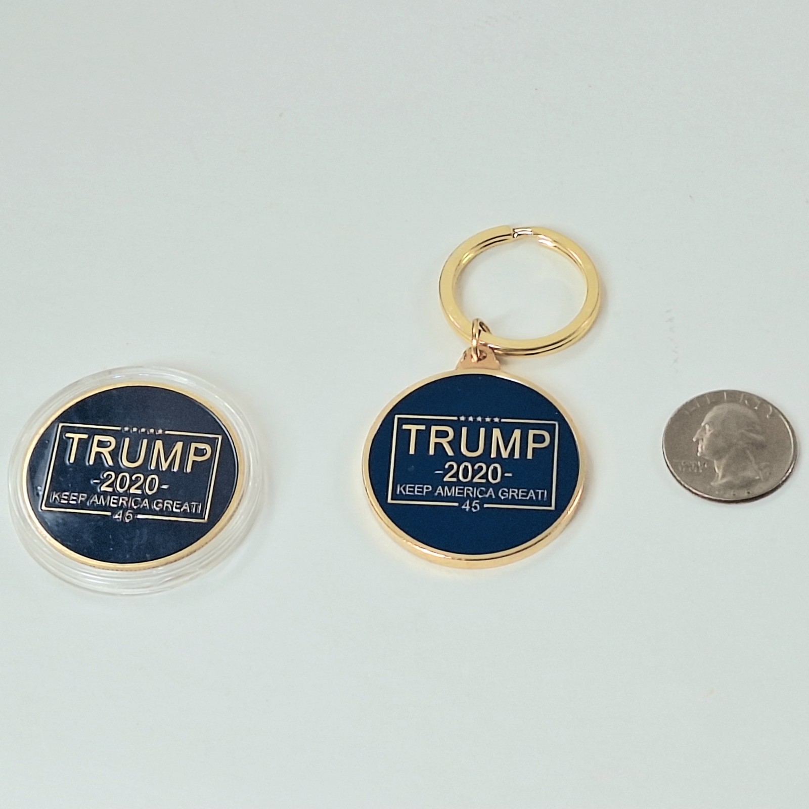 Donald Trump 2020 Keep America Great 45th Presidential Seal Gold Coin & Keychain