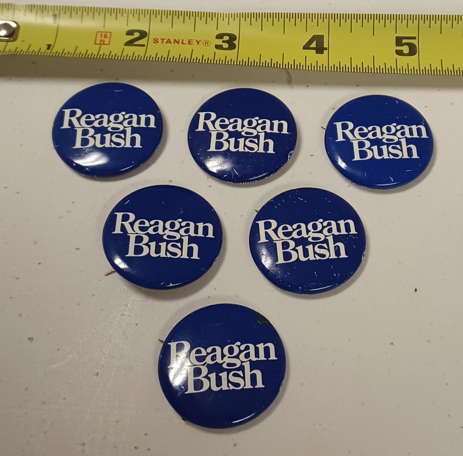 6 RONALD REAGAN GEORGE BUSH 80’S PRESIDENTIAL CAMPAIGN BUTTONS 1 1/8 Inch Metal