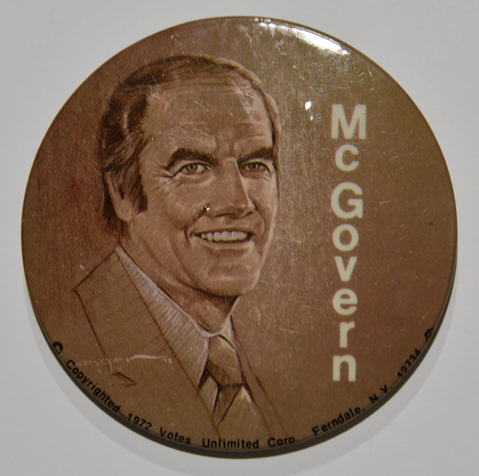 Vintage 1972 “McGovern” with Pencil Drawing Large Presidential Campaign Button